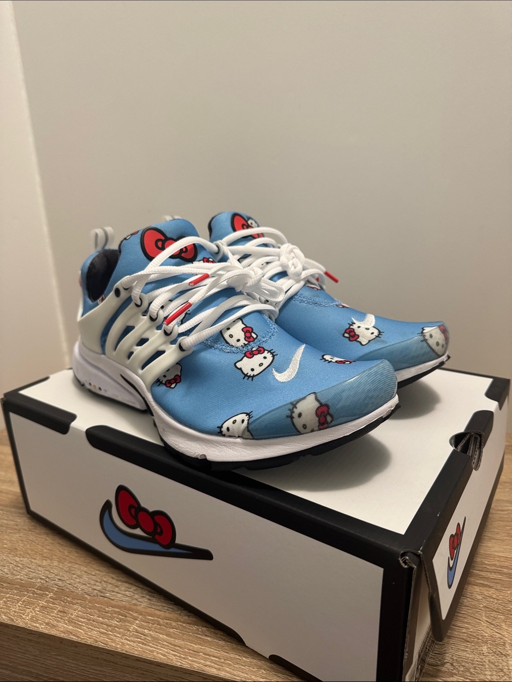 Nike Air Presto Hello Kitty